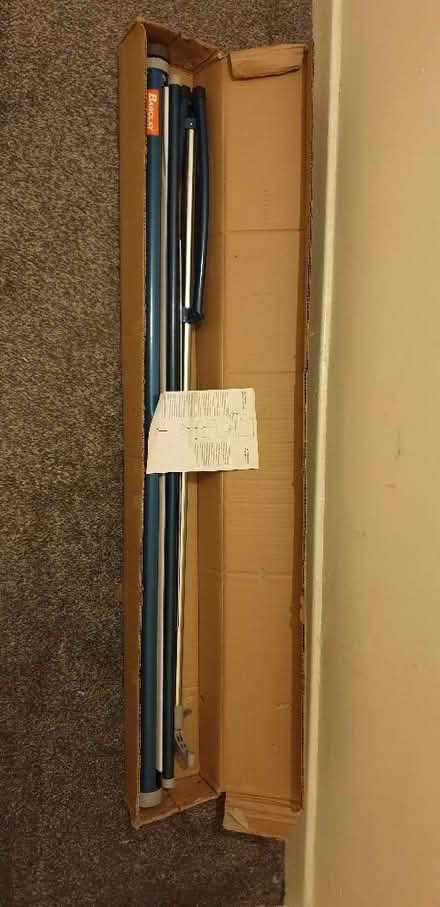Photo of free Barclay projector screen (Chorley Moor PR7) #1