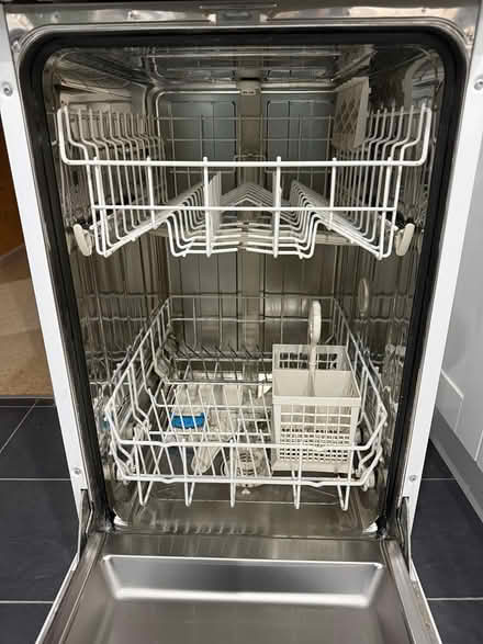 Photo of free Slimline Bosch Dishwasher (Chandlers Ford, SO53) #2