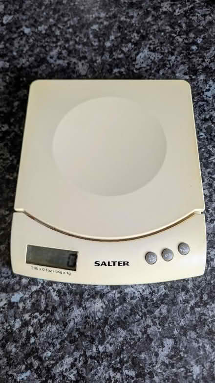 Photo of free Salter Digital Kitchen Scales (PL7) #1