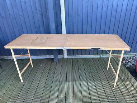 Photo of free Wallpaper table (Hampton Hill/Fulwell) #1