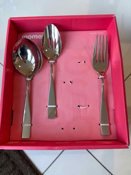 Photo of free New spatula and serving utensils (MK11 Fairfields) #3