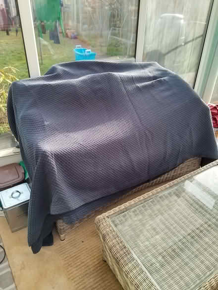 Photo of free Large bedspread (Shurdington GL51) #1