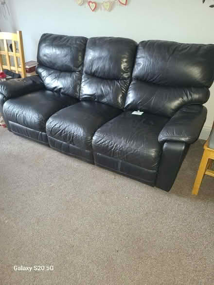 Photo of free Settee (New Town CO4) #1