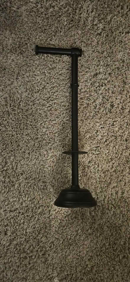 Photo of free toilet roll holder (SW14) #1