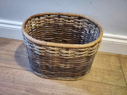Photo of free Wicker bin (Cambridge GL2) #1