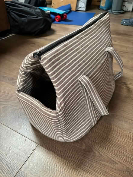 Photo of free Small dog carrier bag (HP3) #1