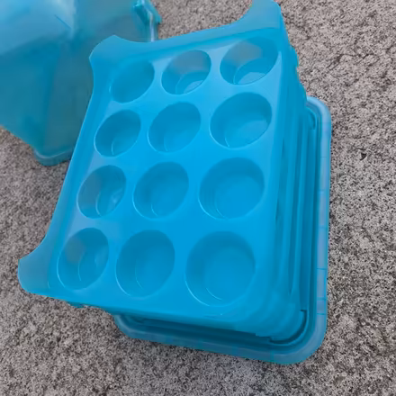 Photo of free Cupcake Carrier (Chiquita Av Mtn View) #2
