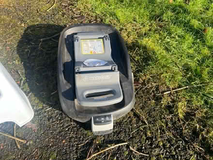 Photo of free Maxi Cosi - Baby car seat fixing (Sevenoaks TN13) #1
