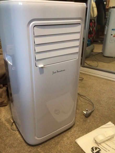 Photo of free Portable air conditioning unit (Atherstone) #1