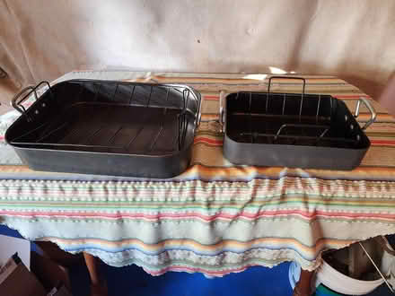 Photo of free Baking pans with racks (Central District/Madrona) #1
