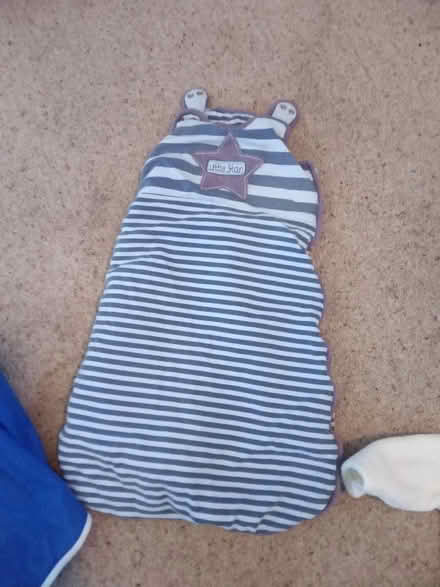 Photo of free Baby towels, sleep sack, smock (Vale LA1) #2
