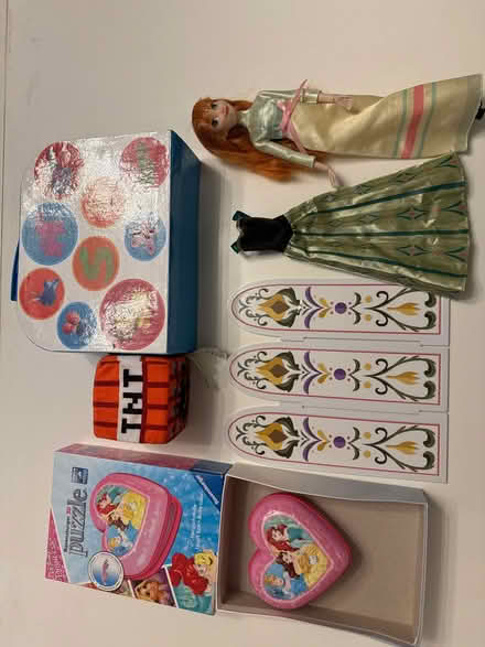 Photo of free Mixed toys (Central Watford WD23) #1