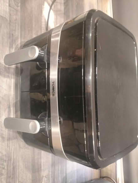 Photo of free Air fryer (Swindon SN2) #3