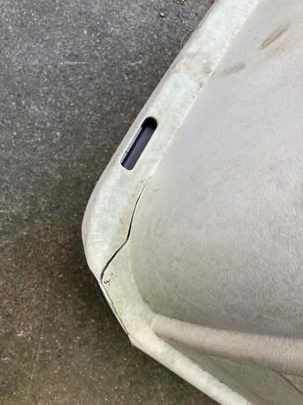 Photo of free Large plastic dog kennel (Shap CA10) #4