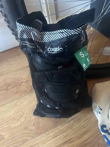 Photo of free Knees, elbows and wrist pads size s (Gorton M18) #1