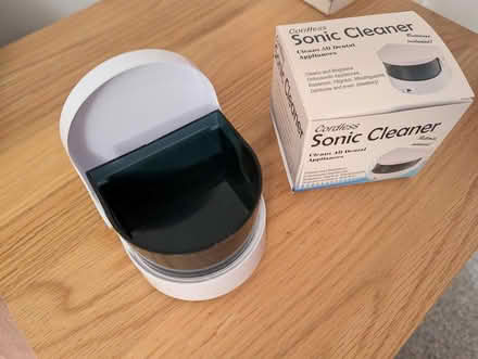 Photo of free Sonic cleaner (M21 Chorlton) #2