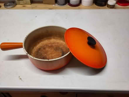 Photo of free 'Cousanges' 22 cm saucepan + lid (Vinters Park, Maidstone ME14) #1