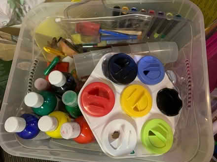 Photo of free Kid’s Painting Stuff (Sandhurst GU47) #1