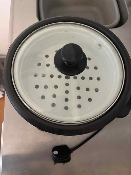 Photo of free Rice Cooker (Holland Park W11) #2