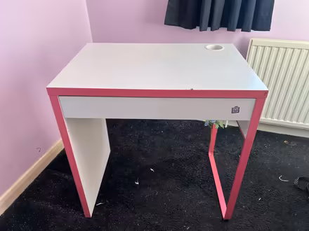 Photo of free Ikea desk (Nuthall NG16) #1