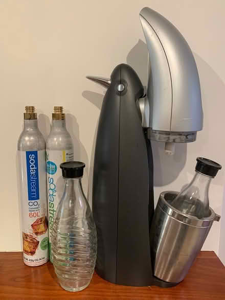 Photo of free SodaStream Penguin seltzer maker (West Village) #1