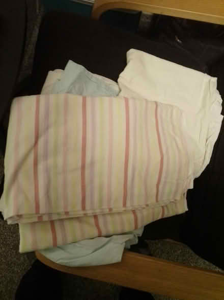 Photo of free Single bed sheets (Silverstone) #2