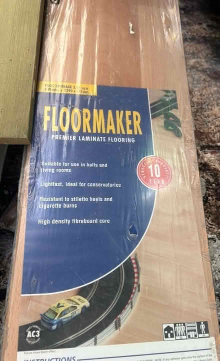Photo of free Laminate flooring (Matlock DE4) #1