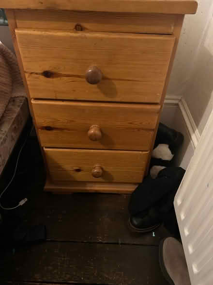 Photo of free Bedside cabinet (Muswell Hill N10) #1