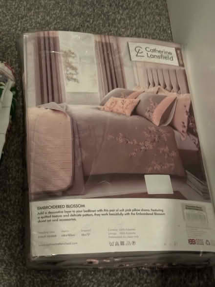 Photo of free Bedding / curtains bundle (Ellesmere Port) #1