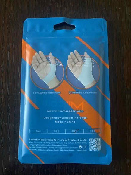 Photo of free Two Medium Sized Elastic Thumb Supports (Old Malden KT4) #1