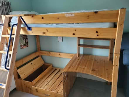 Photo of free Bunk bed with desk and seating (Denmark hill (SE5)) #3