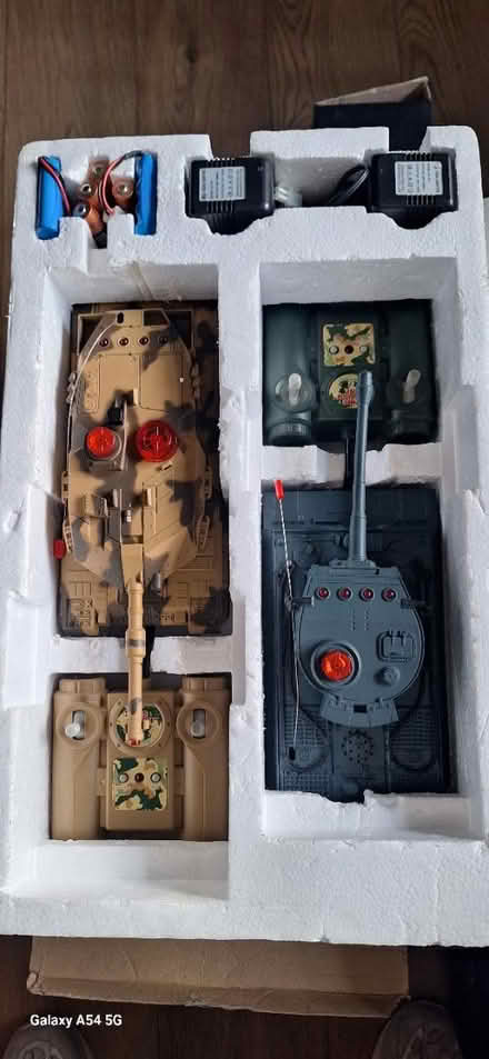 Photo of free RC Tanks (Welling) #2