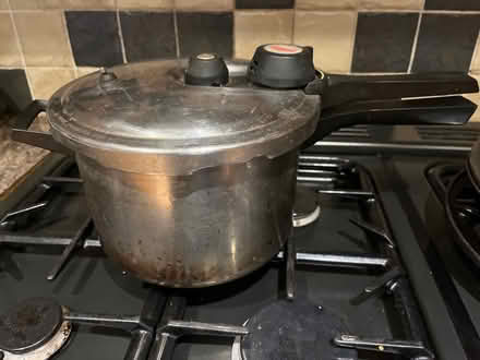 Photo of free Prestige pressure Cooker (GU22) #2