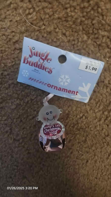 Photo of free Christmas ornament (Germantown) #1