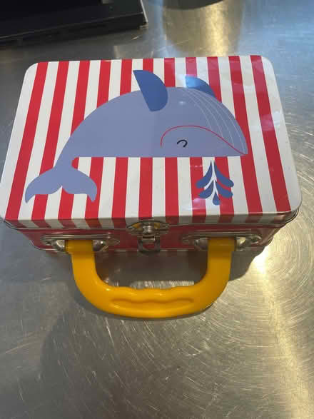 Photo of free Metal tin (St Margarets TW1) #1