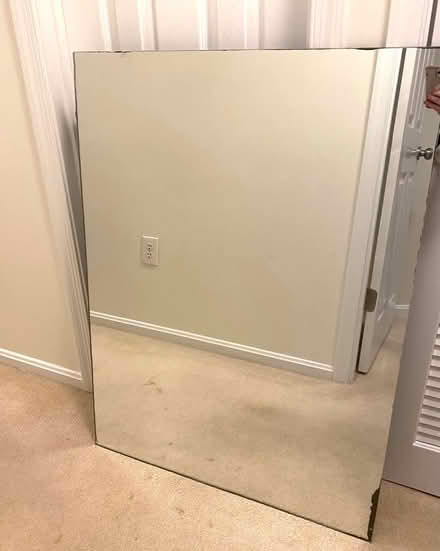 Photo of free 30x40 Mirror (South Reston) #1