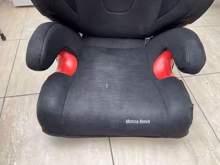 Photo of free Recaro child car seat (Chingford Mount, E4) #3
