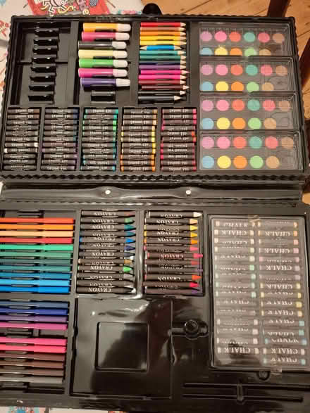 Photo of free Art bits (Greaves LA1) #1
