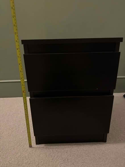 Photo of free Small cabinet / bedside table (SW11 Clapham) #1