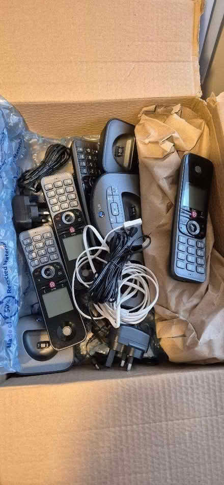 Photo of free BT cordless phones and answerphone (Emmer Green RG4) #1