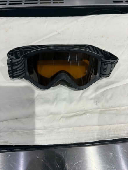 Photo of free Second hand Uvex children’s ski mask (East Dulwich SE22) #1