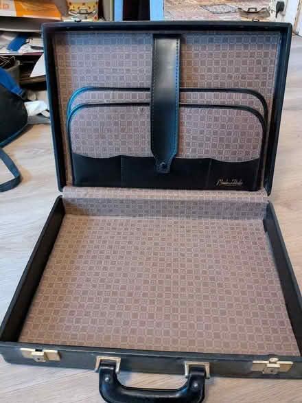 Photo of free Vintage briefcase (Brincliffe Edge S7) #2