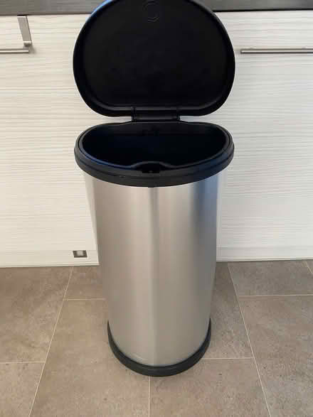 Photo of free Kitchen waste bin (IP9) #1