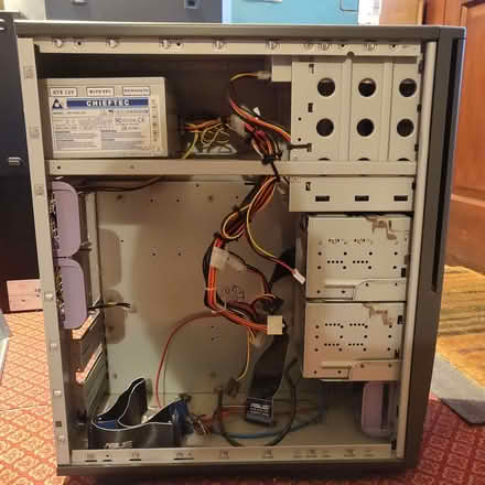 Photo of free Chieftek Full tower ATX PC case (Hampreston BH22) #3