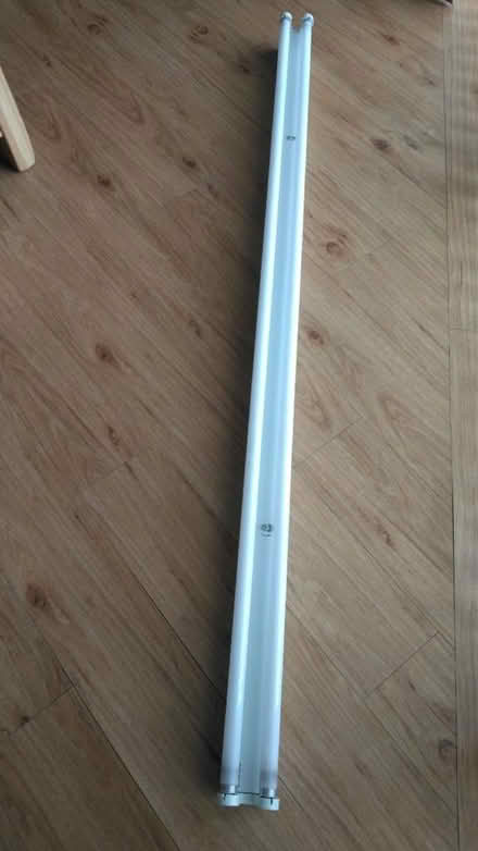 Photo of free Florescent light (Lower Nazeing EN9) #1