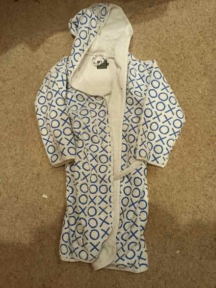 Photo of free Child's dressing gown (east leake LE12) #1