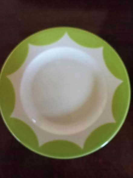 Photo of free 6 Plates and 6 Bowls (CT11) #3
