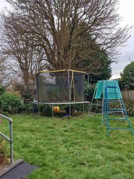 Photo of free 12 foot trampoline (OX11) #1