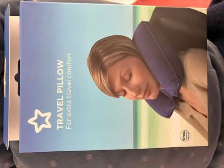 Photo of free Travel Pillow (Bilton HG1) #1