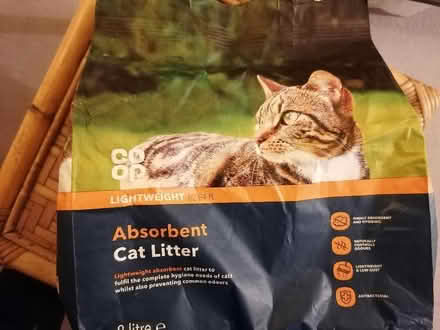 Photo of free 8 litres Co - Op cat litter (Stockbridge EH4) #1